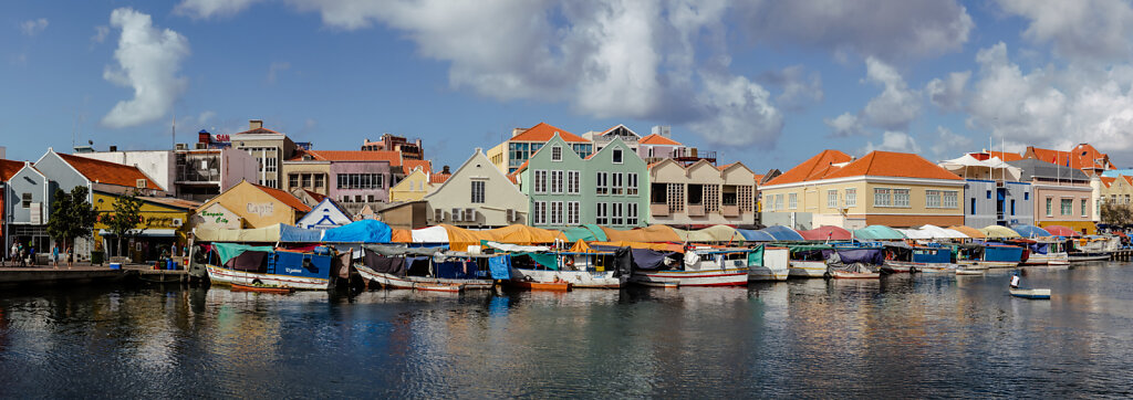 Markttag in Willemstad, Curaçao